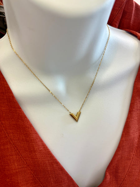 Cassandra Geometric Solid Necklace