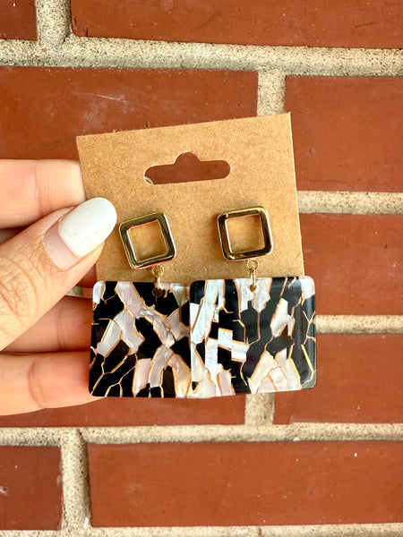 Keri Square Stud Earrings